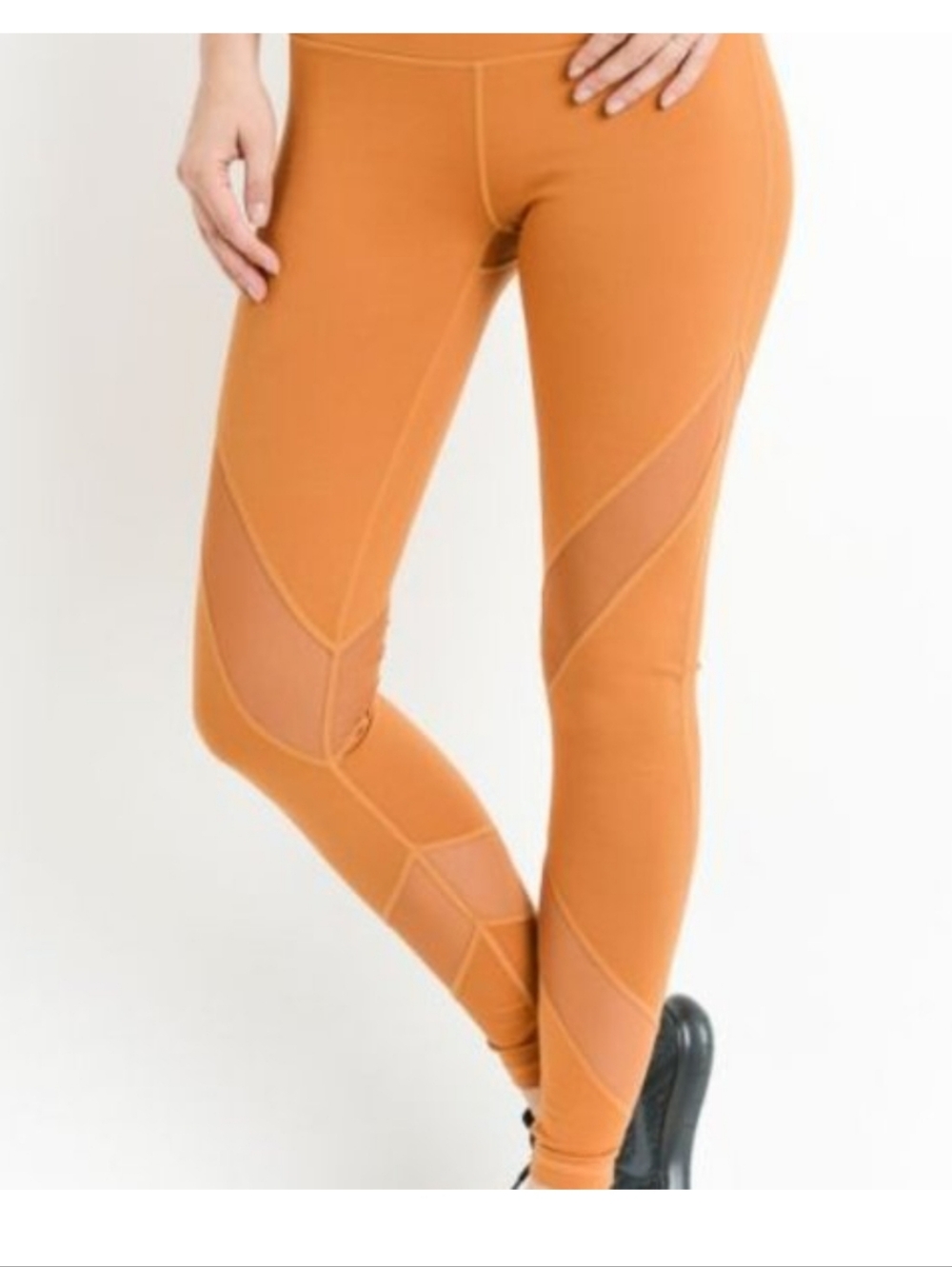 High-Waist Leggings in Camel Brown
